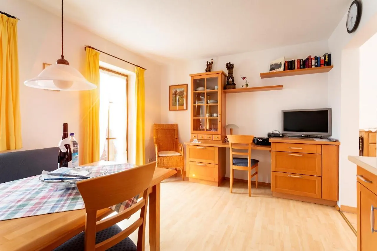 Vendégház Kurbad Und Landhaus Siass Bad Kohlgrub