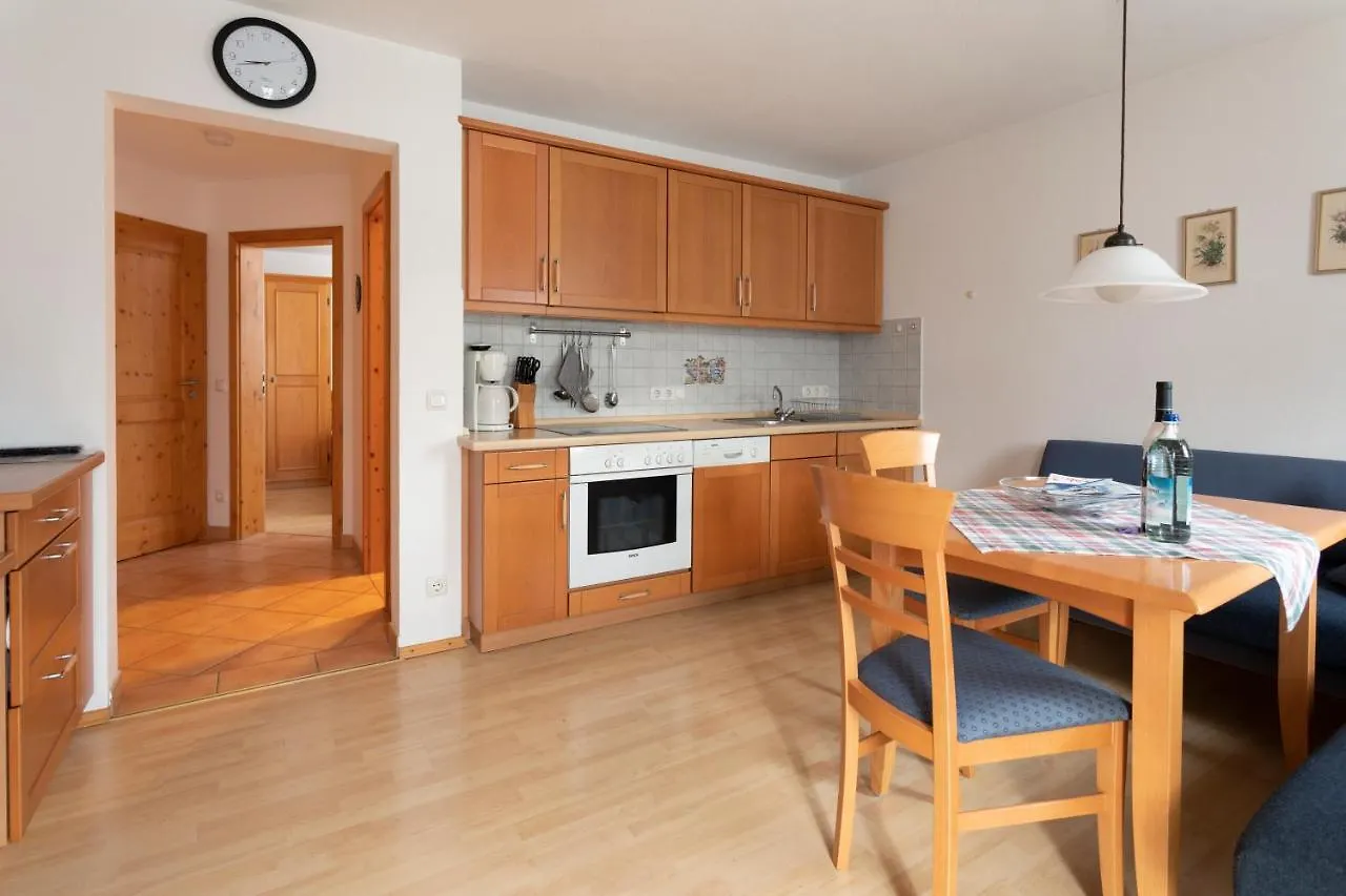 Kurbad Und Landhaus Siass Bad Kohlgrub Vendégház